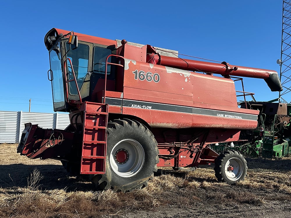 red Axial Flow Case International 1660 harvestor