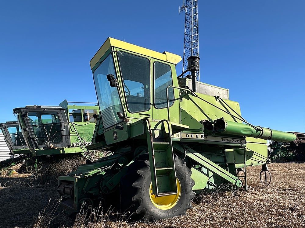 Salvaged John Deer Harvestor turbo 7700