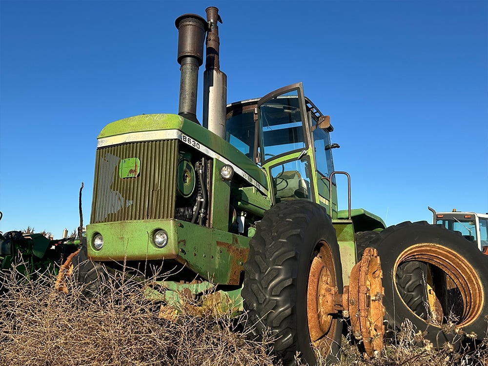 John Deer salvaged tractor 8630